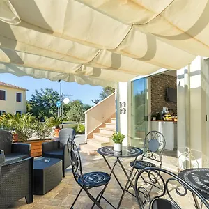 Acquazzurra Maison d'hôtes